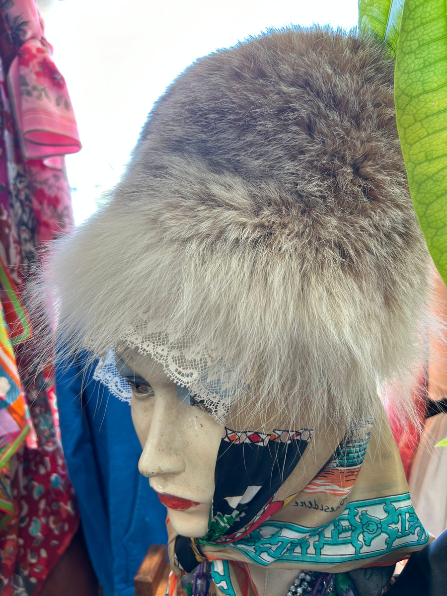 Vintage on sale fur hats