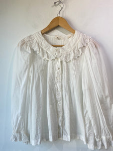 Doen White Lace Detail Blouse