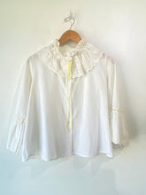 Vintage Form Fit Rogers White Blouse