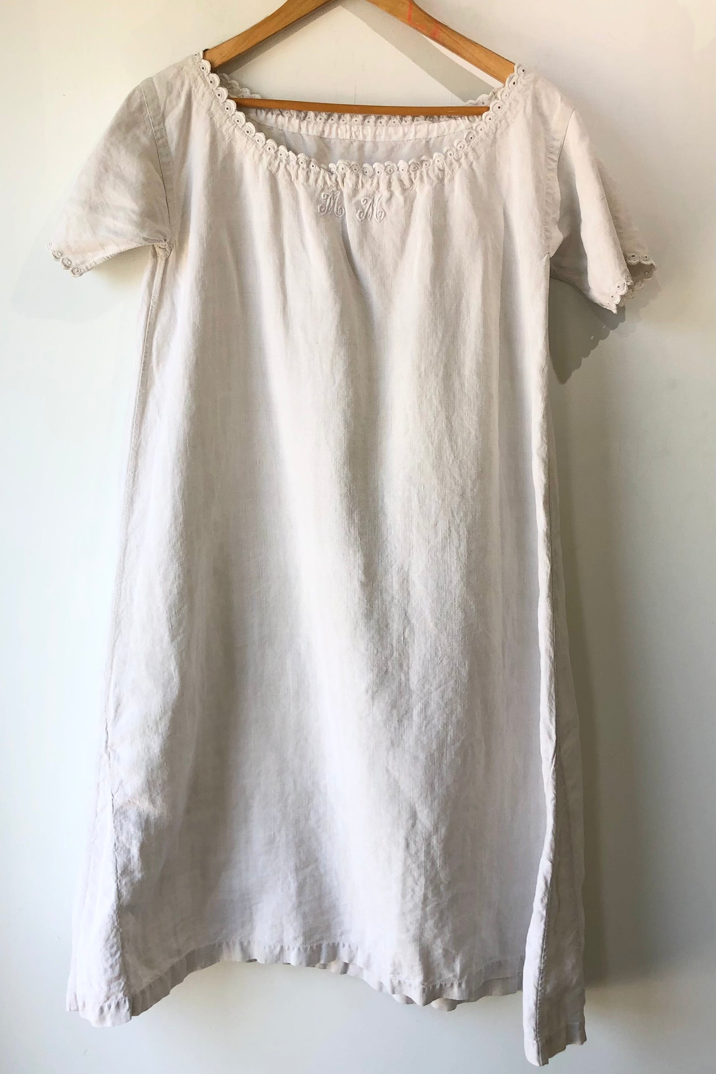 victorian linen dress Forest Green Victorian Linen Dress allthebeautifullinen