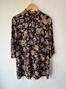 Vintage Wanda 1940's Cold Rayon Paisley Housecoat