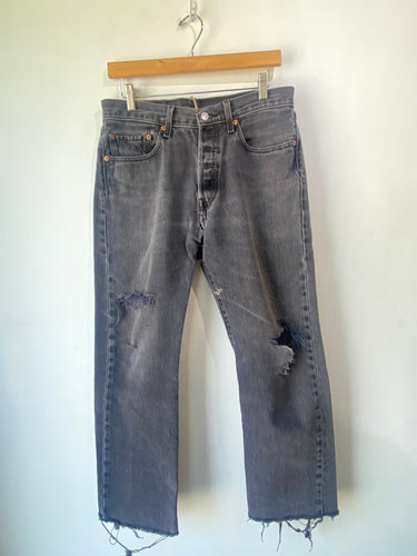Vintage Levi's Black Thrashed Jeans