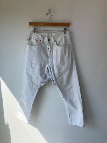 RTH White Levi’s Medium Rise Cropped Jeans 29