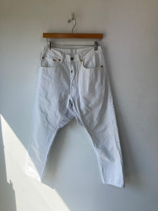 RTH White Levi’s Medium Rise Cropped Jeans 29"