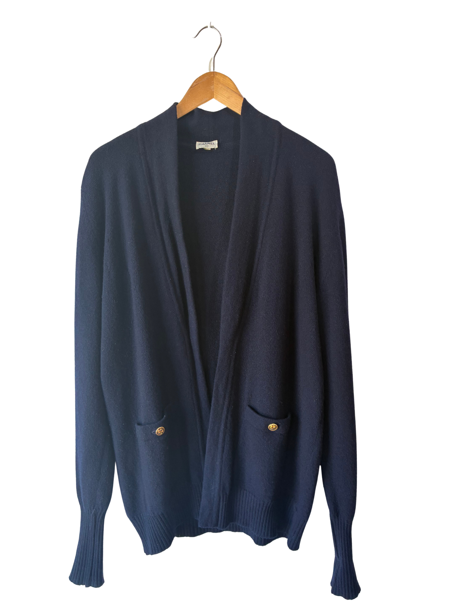 CHANELのカーディガン/ネイビー Vintage Chanel Navy Cashmere Cardigan Sweater – The Curatorial Dept.