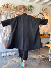 Apuntob Black Wool Coat