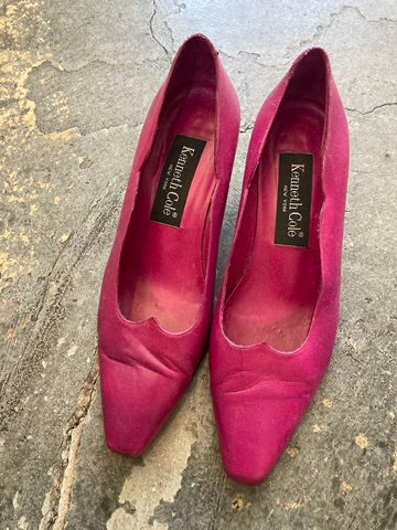 Vintage Kenneth Cole Raspberry Heels 6.5