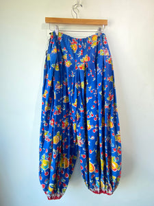 Vintage Blue Fruit Print Balloon Pants