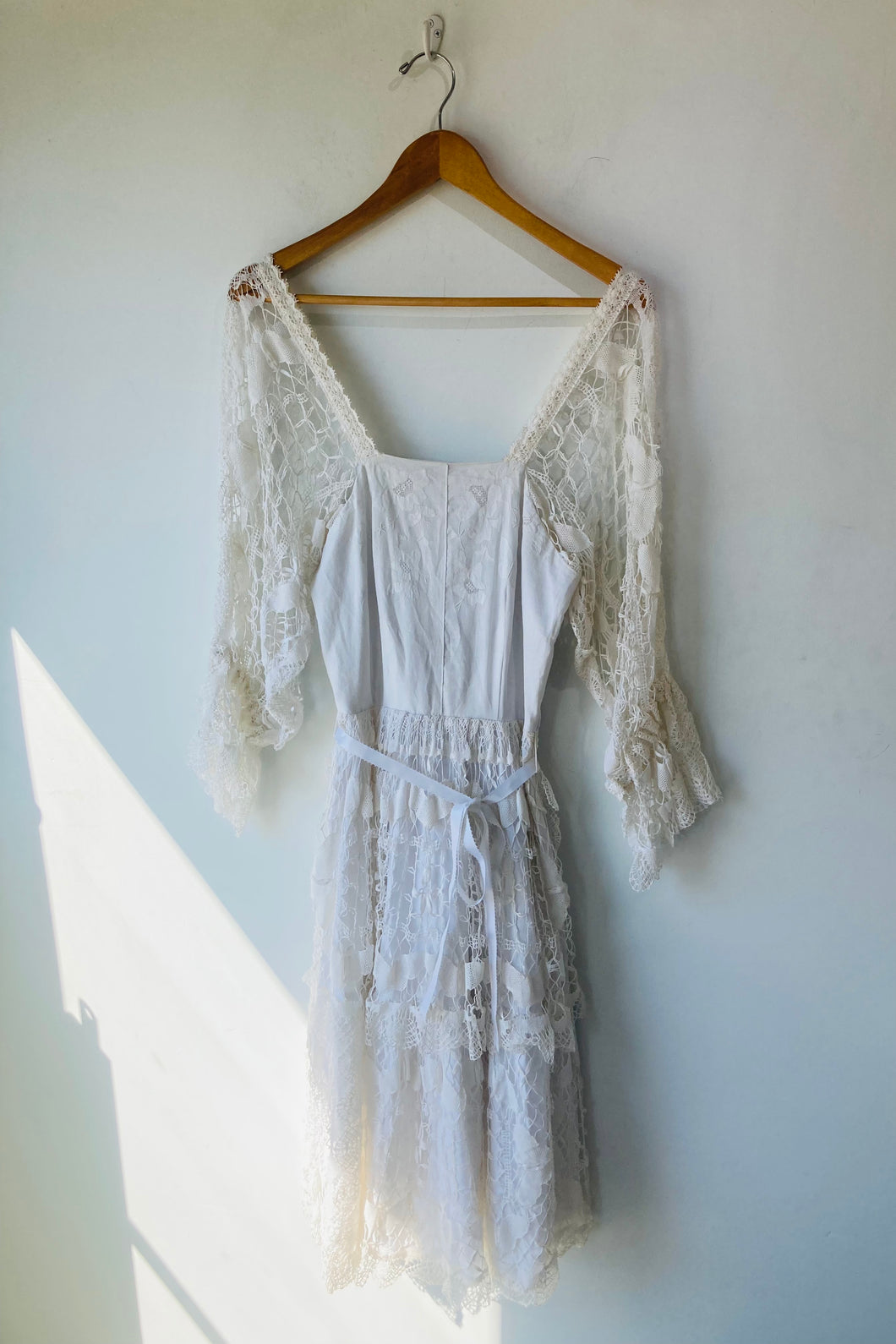 Vintage O’Susanna White Lace Midi Dress