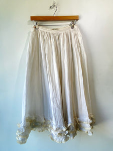 Vintage Bureaux White Ruffle Skirt