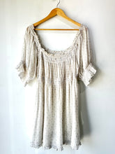 Doen Embroidered Floral Mini Dress