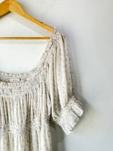 Doen Embroidered Floral Mini Dress