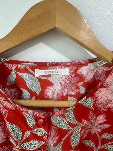 Doen Red Chelle Top in Jardin