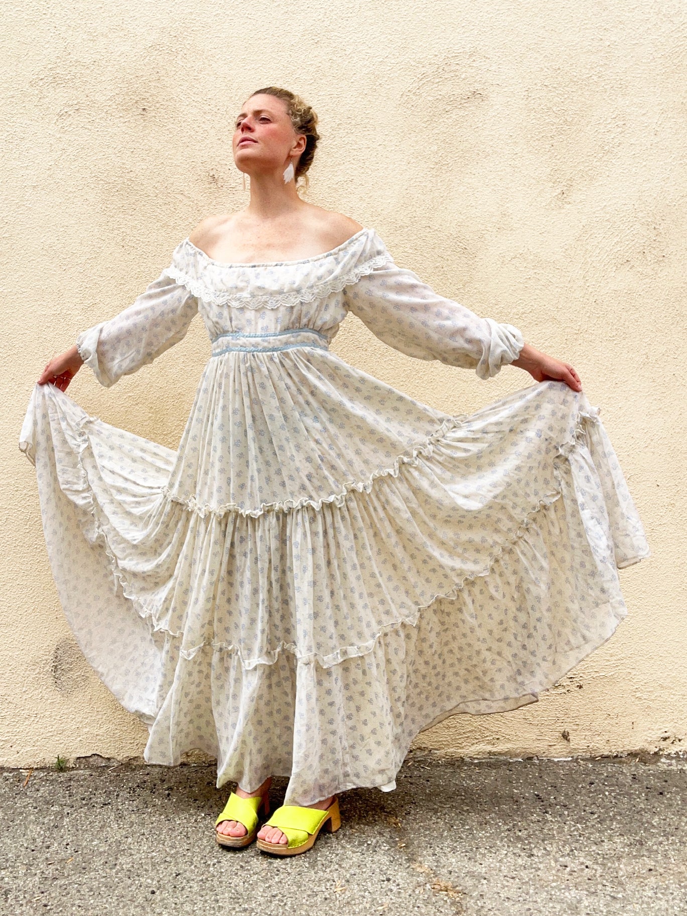 Vintage Gunne Sax Cream + Blue Floral Long Sleeve Maxi Dress – The