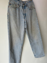 Levi's Light Blue Wash 550 Jeans 31x30