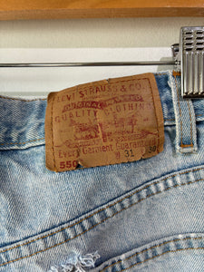 Levi's Light Blue Wash 550 Jeans 31x30