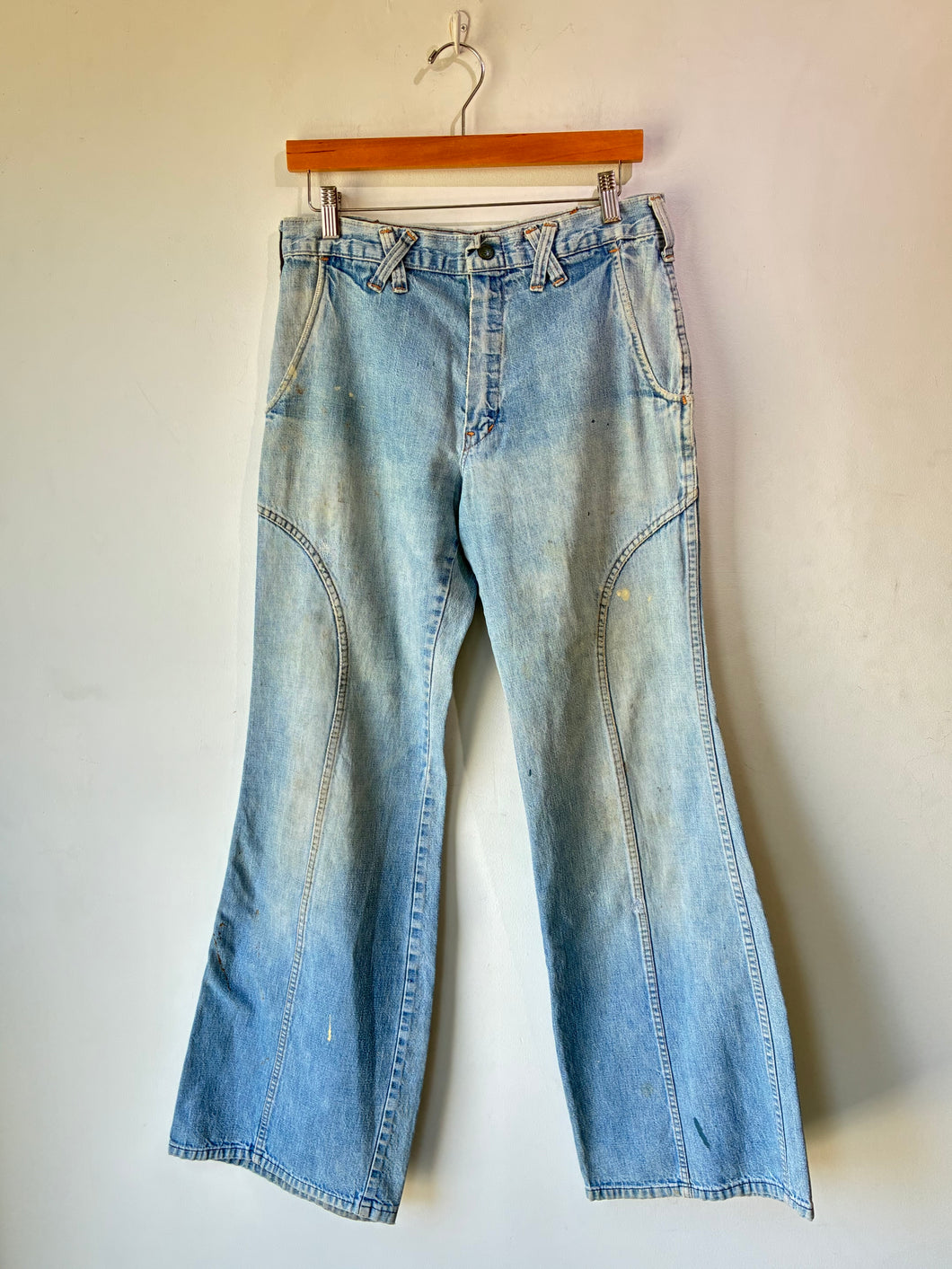 Vintage Neat Seat Light Wash Flare Jeans