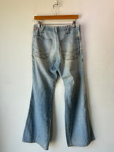 Vintage Neat Seat Light Wash Flare Jeans