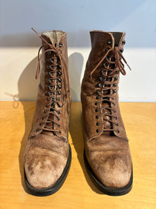 Vintage White Mountain Brown Lace-Up Boots