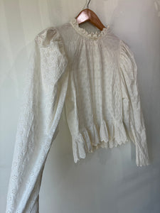 Doen White Eyelet Lace Top