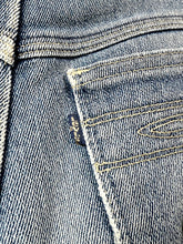 Levis Patched Boston Everybody Likes It