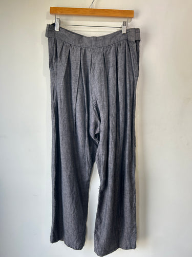 Pleated Linen Pants