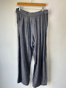 Pleated Linen Pants