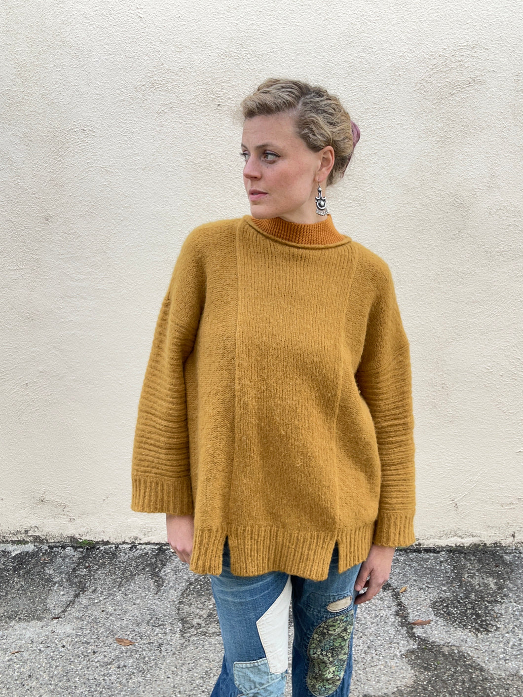 Daeza Mustard Alpaca Sweater