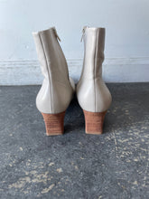 Huma Blanco White Leather Booties