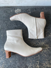 Huma Blanco White Leather Booties