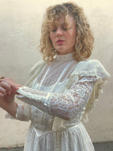 Gunne Sax White Lace Wedding Dress