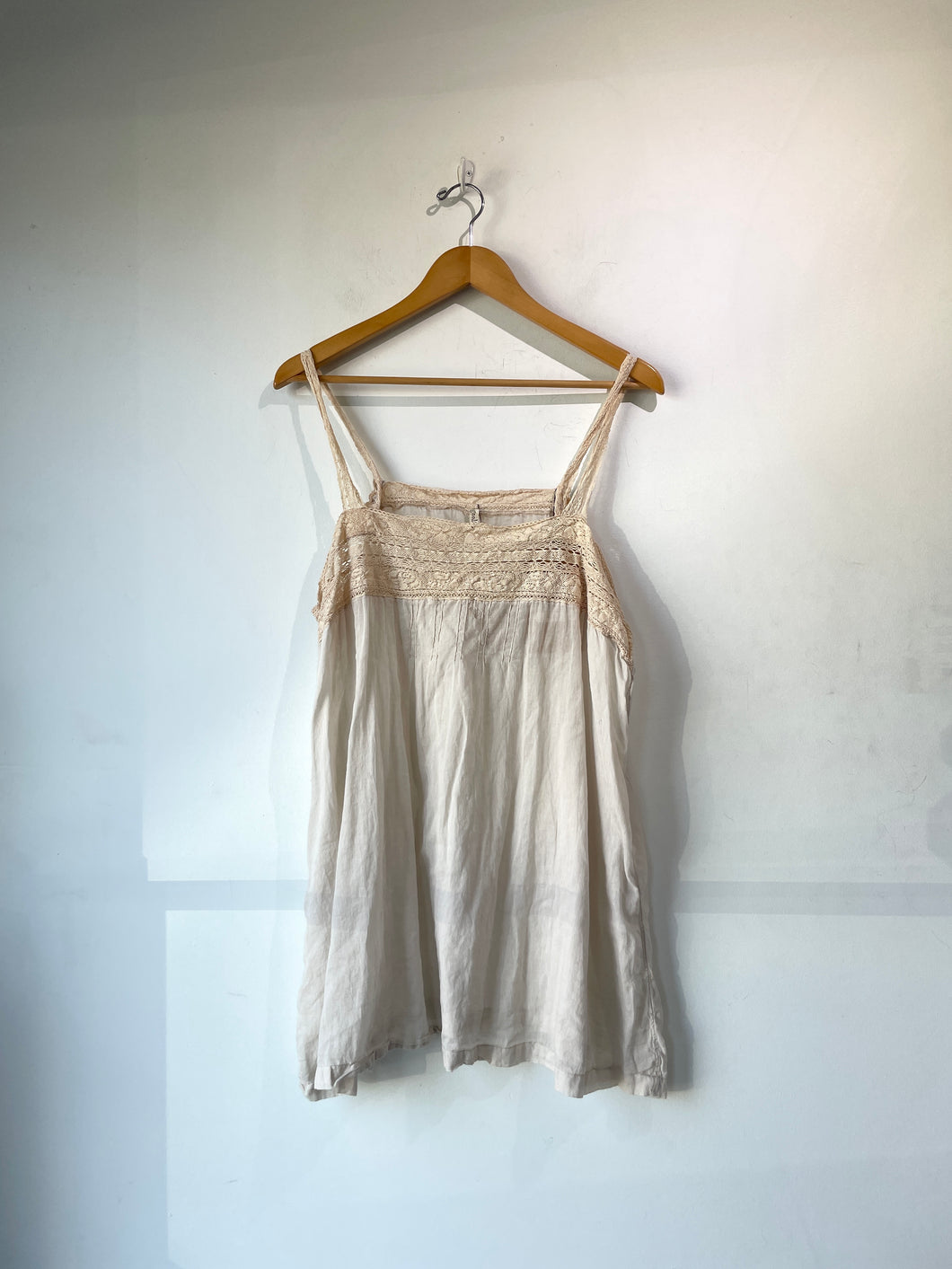 Magnolia Pearl Lace Cream Camisole