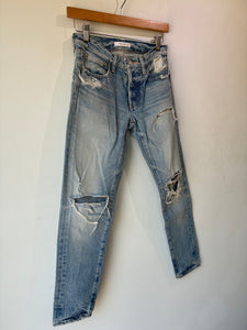 Moussy Distressed Jeans Size 24