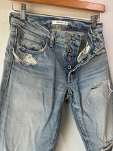 Moussy Distressed Jeans Size 24