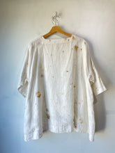 Aodress White Linen Pressed Flower Top