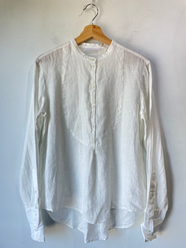 Nygårdsanna White Linen Blouse