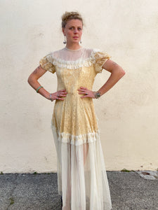 Antique Victorian Cream Lace and Tulle Wedding Dress