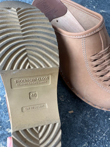 Troentorp Woven Clogs
