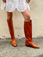 Doen Brown Leather Riding Boots