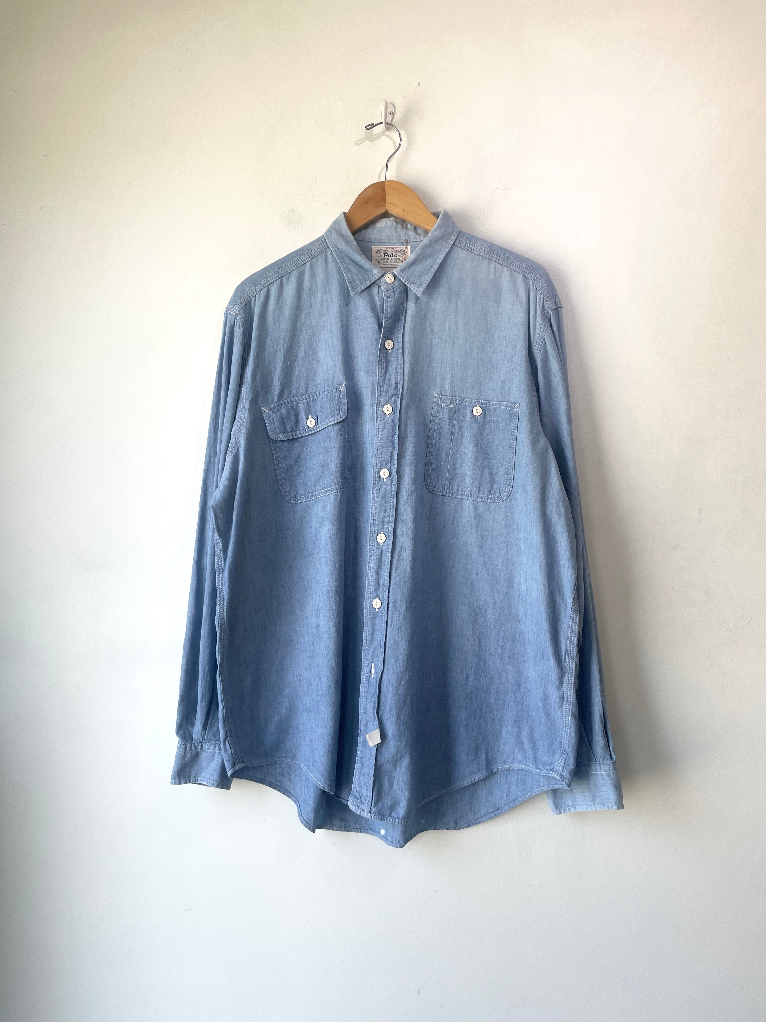トップス 90s Polo by Ralph Lauren Chambray Shirt Vintage Polo Ralph Lauren Chambray Shirt – The Curatorial Dept.