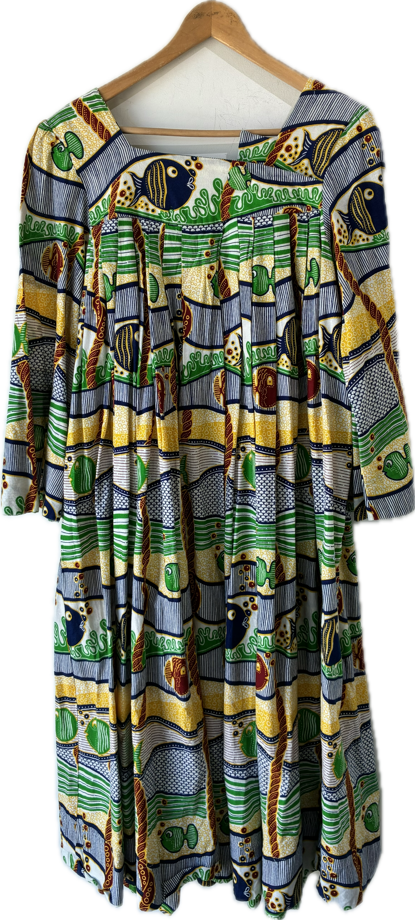 green dress with yellow fish Vtg Eloise Curtis David Styne Green Blue Fish appliques Maxi Dress ADORABLE! EUC