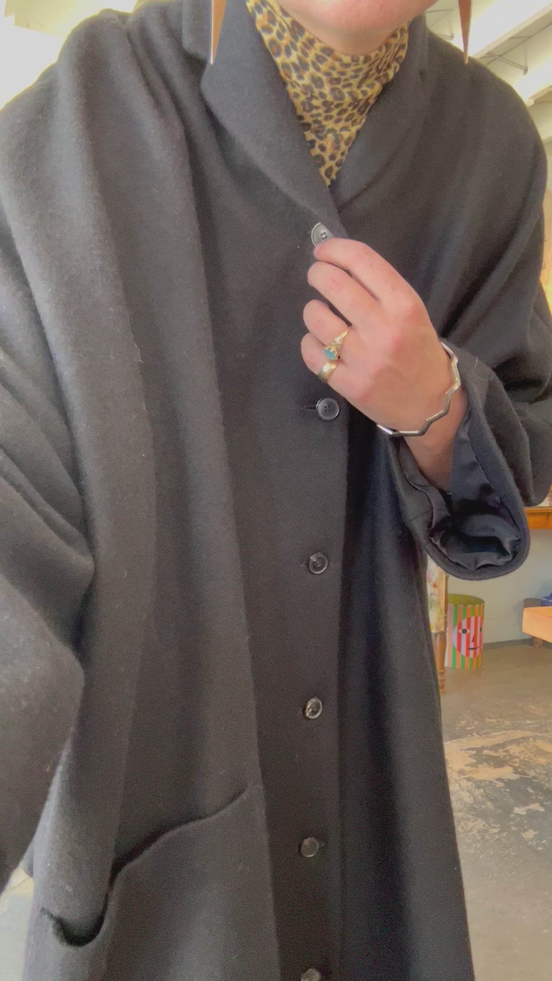 Apuntob Black Wool Coat