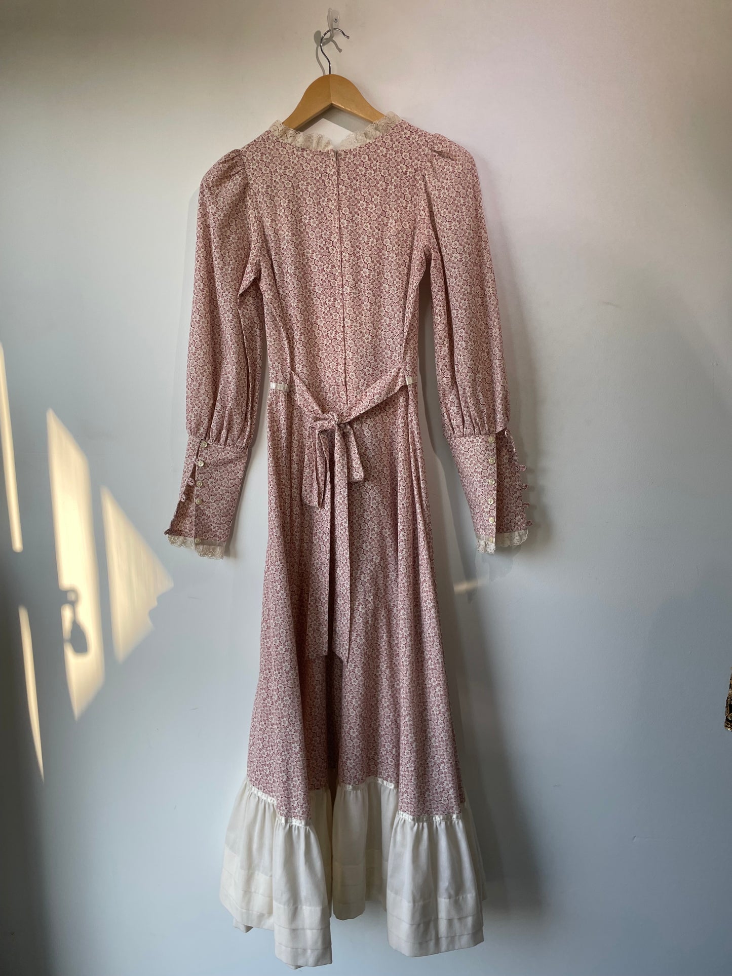 Vintage Gunne Sax Pink/Red Floral Dress - The Curatorial Dept.