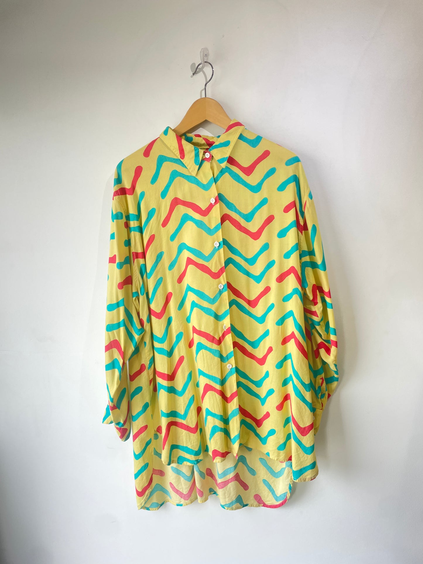 Vintage Club California Zig Zag Print Shirt - The Curatorial Dept.