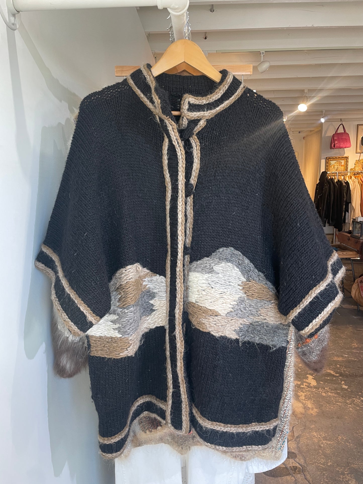 Dobrila Yugoslavia Handknit 100% Wool Sweater - The Curatorial Dept.