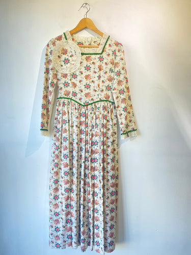 Vintage Long Floral Dress with Matching Doily
