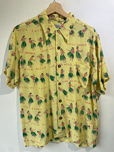 Vintage Men's 100% Silk Hula Dancer Hawaiian Shirt