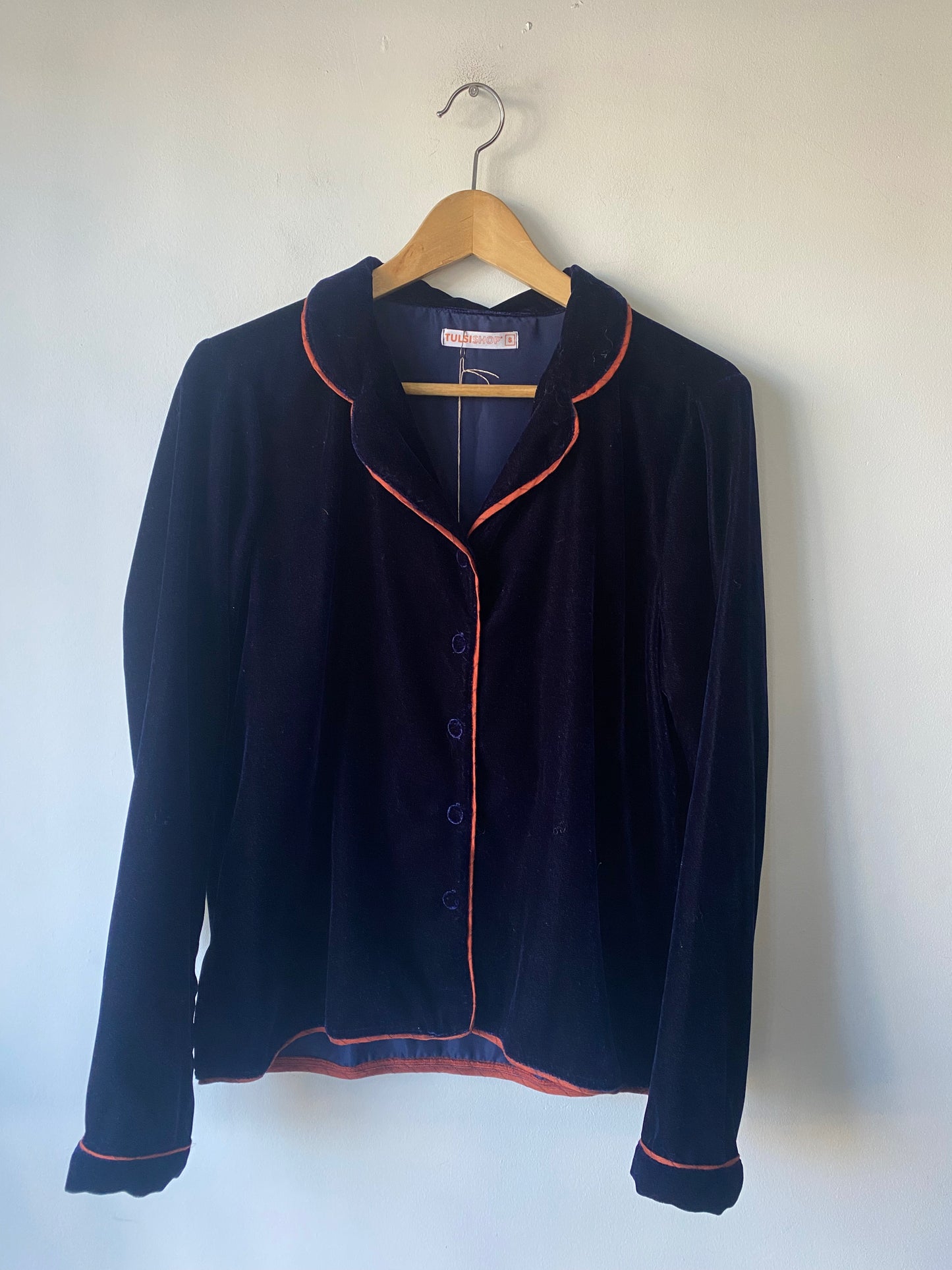 Tulsi Shop Navy Velvet Top - The Curatorial Dept.