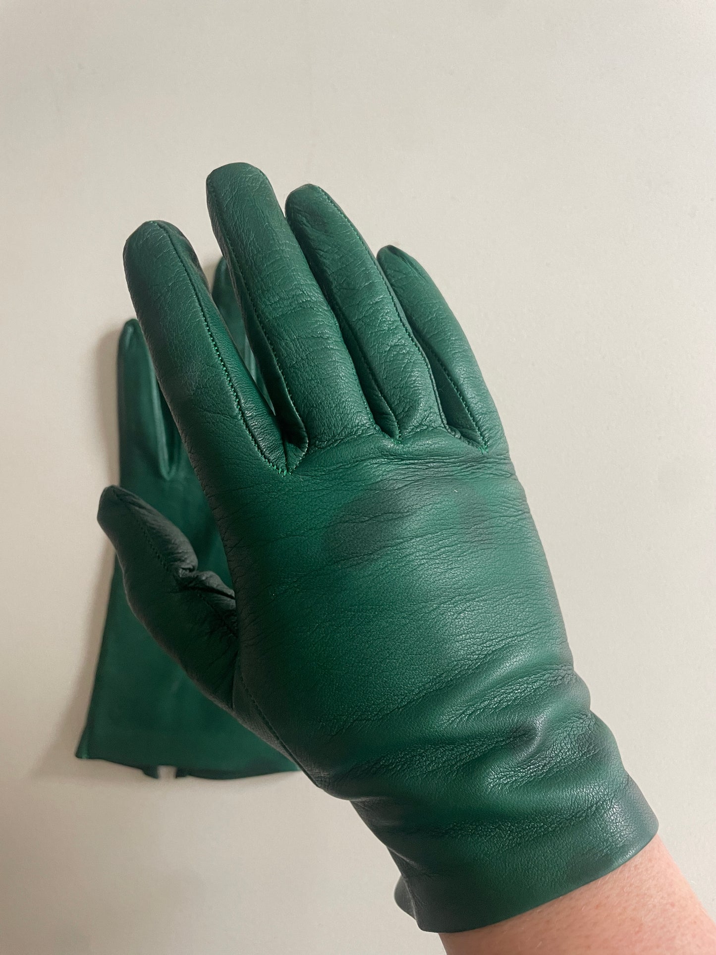 Vintage Green Kid Leather Gloves - The Curatorial Dept.
