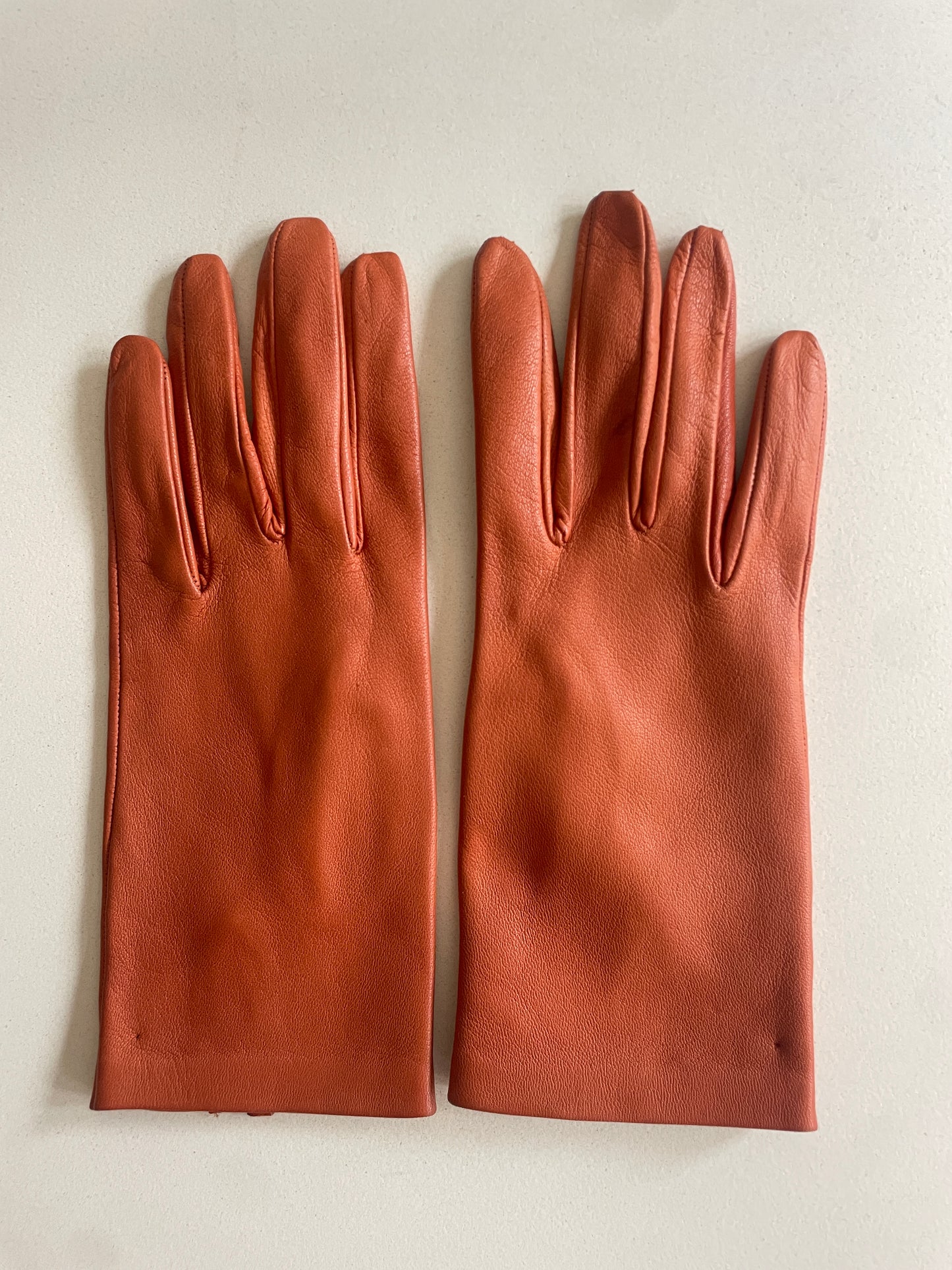 Vintage Burnt Orange Kid Leather Gloves - The Curatorial Dept.